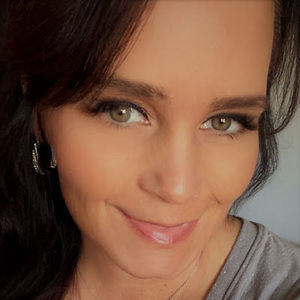 Meet your Posher, Norma